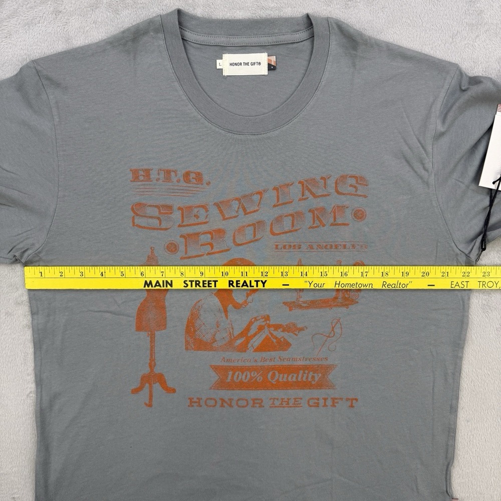 Honor The Gift Sewing Room Graphic T Shirt Womens Large Grey Orange Cotton - Picture 6 of 13